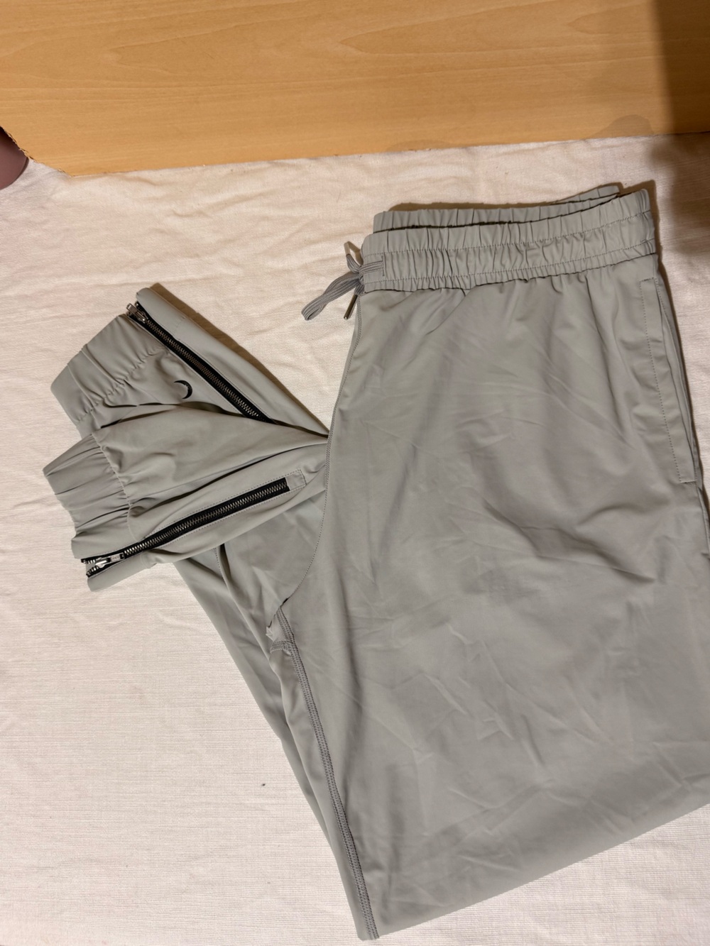 Zyia joggers